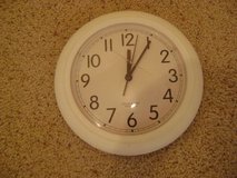 Great Working Clock For A Garage !! in Luke AFB, Arizona