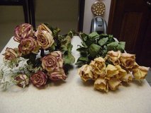 Yellow Dried Roses Bouquet (Pink/Cream Ones Sold) in Houston, Texas